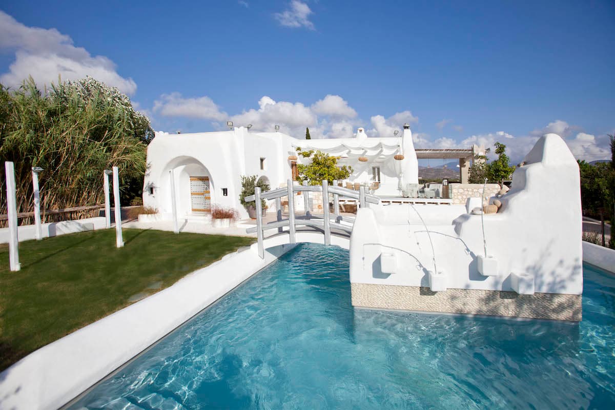 Cream silk, Naxos stone.